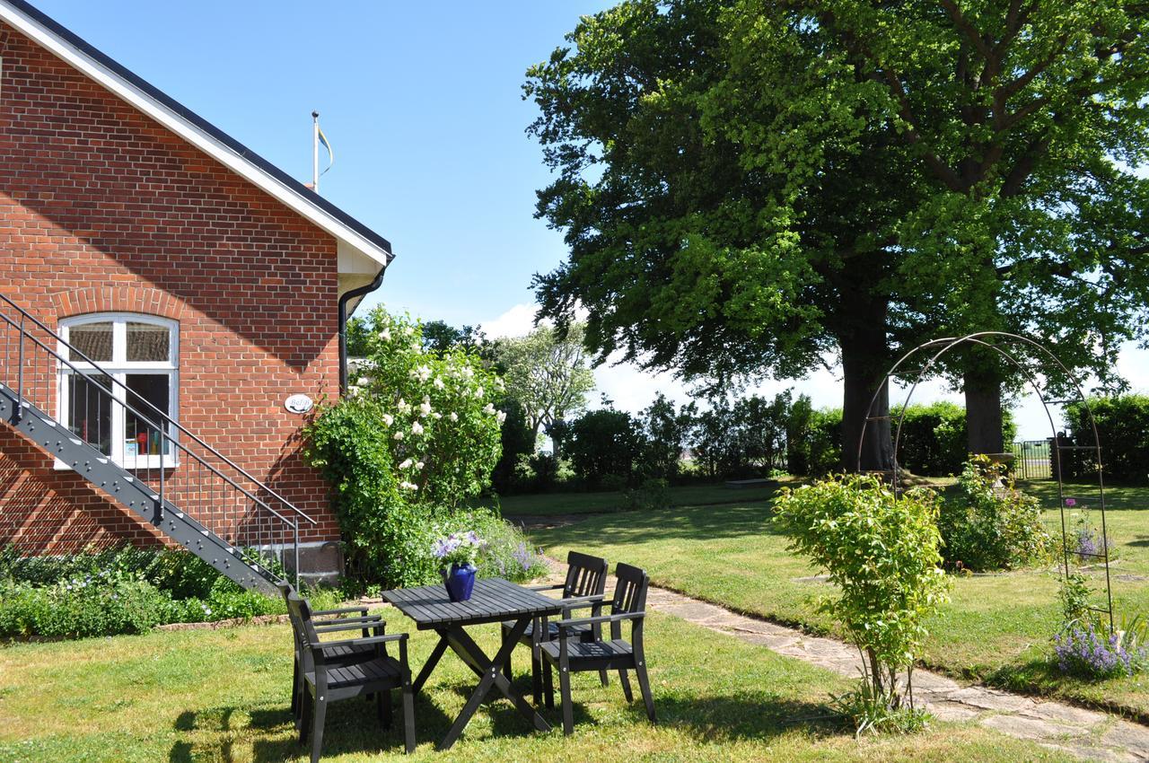 Villa Sandby B&B Borrby Zimmer foto